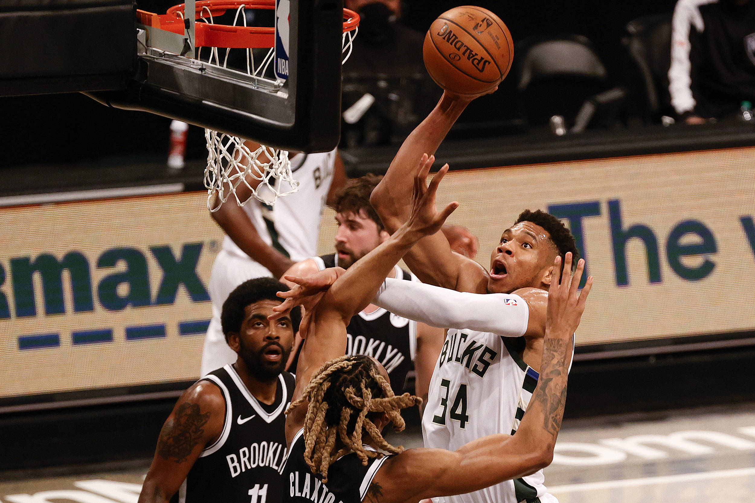 乐鱼体育-杨瀚森nba常规赛首秀